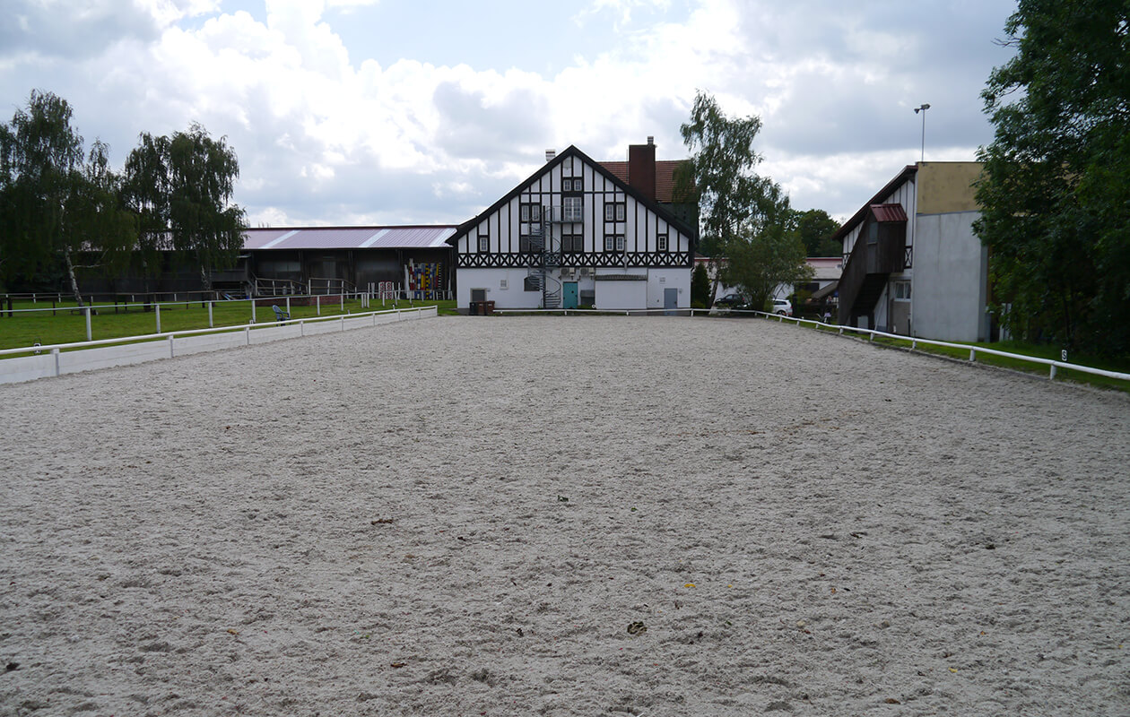 reitsport_reitplatz_02